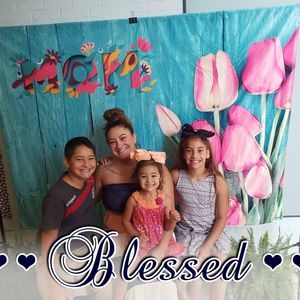 Meet your Posher, Dina